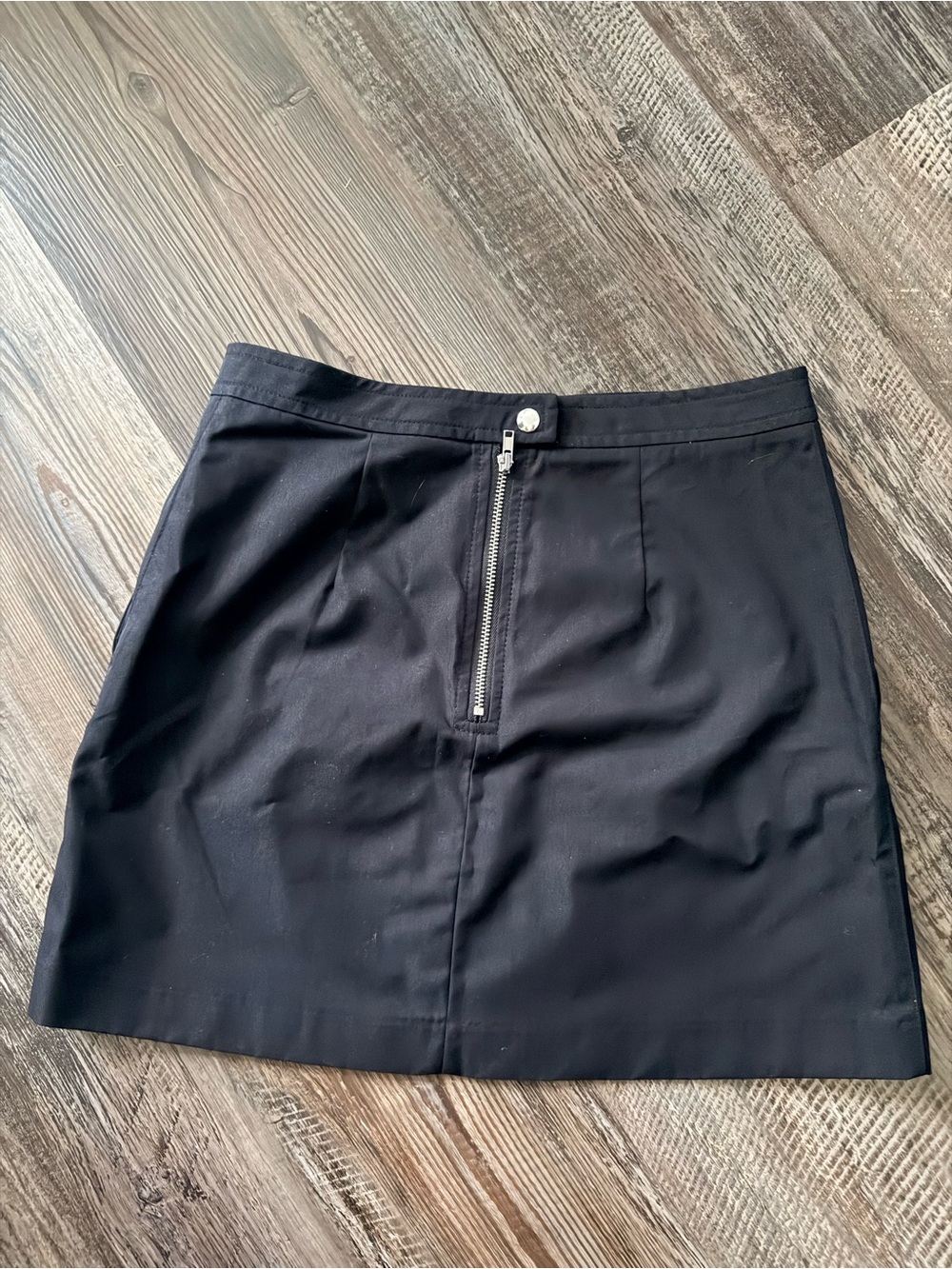 Divided Black Mini Skirt with Front Zip